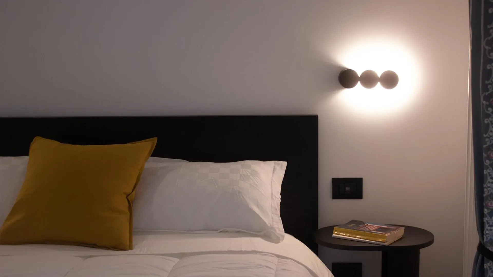 Trentanove Bed and Breakfast Νάπολη Ιταλία